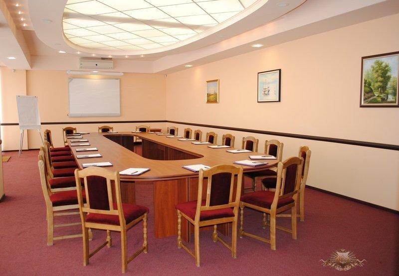 Rassvet Hotel Dnipro Bagian luar foto