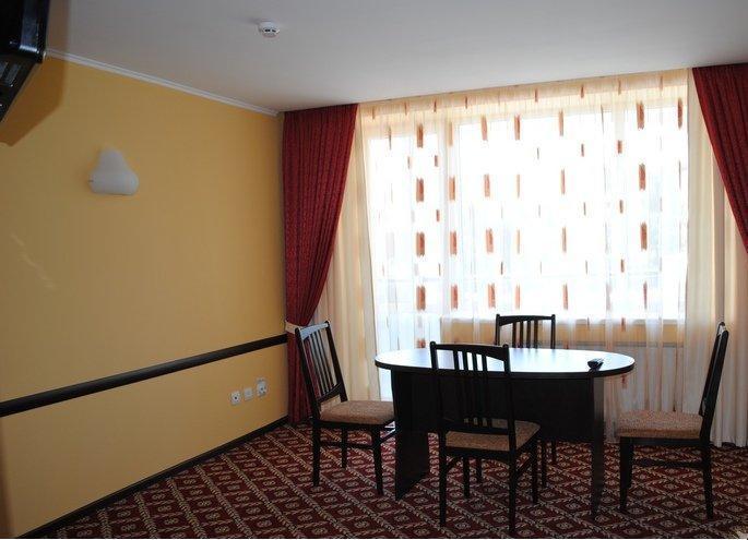 Rassvet Hotel Dnipro Ruang foto